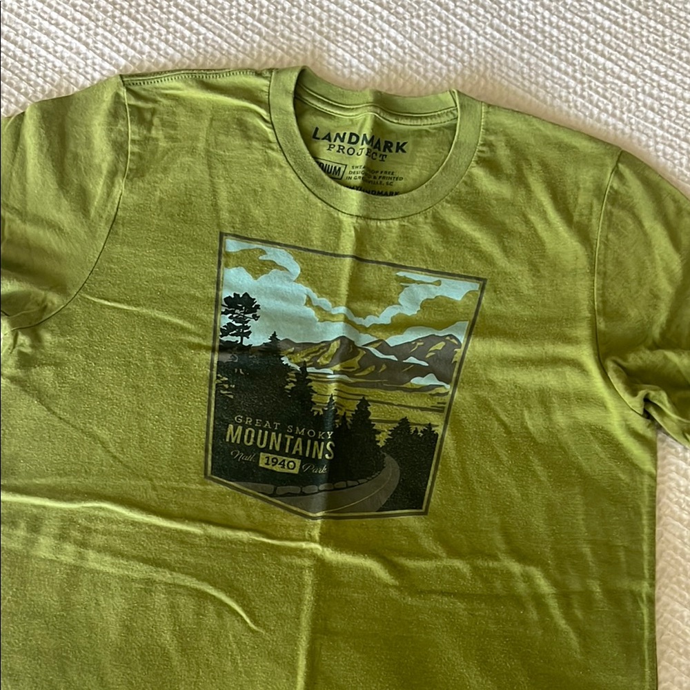 Landmark Project Tee: Great Smoky Mountains, size medium, green
